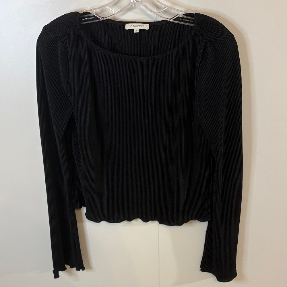 Z Supply Women's Black Ribbed Blouse